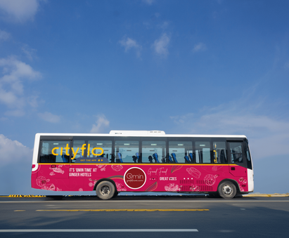 Cityflo bus with The Whole Truth Foods ad in BKC